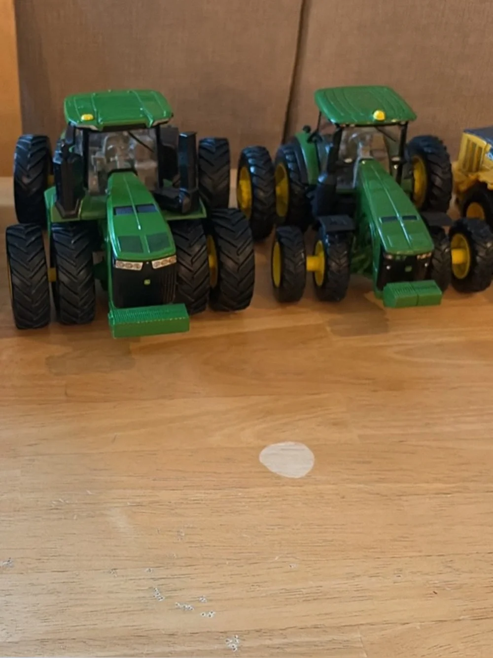 John Deere Die Cast 5 tractors